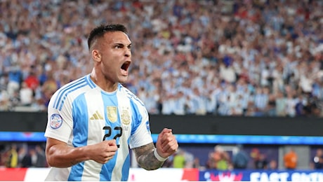 Lautaro Martinez brilla in Copa America, con i suoi gol lancia l'Argentina ai quarti