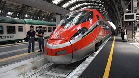 Treni in ritardo ad agosto, i diritti dei passeggeri coinvolti