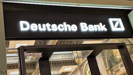 Unicredit, Deutsche Bank studia un intervento su Commerzbank ma deve sciogliere il nodo del capitale