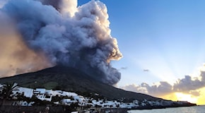 Sotto il vulcano: l'estate estrema di Stromboli. “Ma iddu non fa paura”