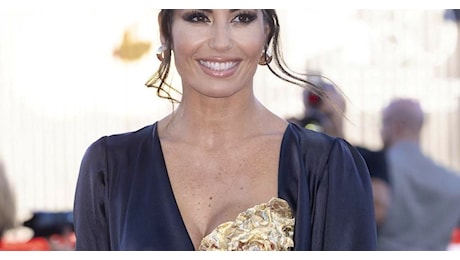 Elisabetta Gregoraci si racconta dopo il crollo, tra delusioni affettive e fame nervosa