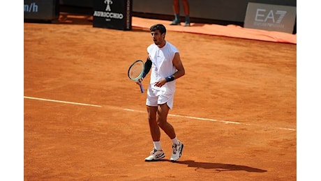 Tennis, Musetti al terzo turno a Roma