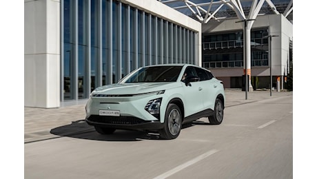 Omoda 5 EV: il Suv elettrico full optional da primo prezzo | Allestimenti, caratteristiche e prezzi