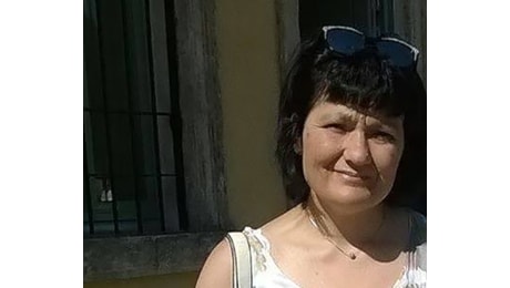 Punta da due calabroni, donna di 54 anni muore in pochi minuti