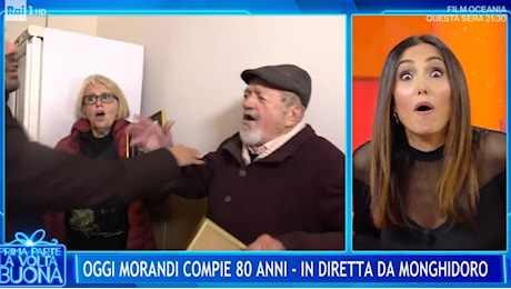 Durante la puntata del programma “La Volta Buona”, Gianni Morandi ha celebrato il suo ottantesimo compleanno, ma un momento imbarazzante ha rubato la scena. L’inviato speciale ha intervistato un amico storico del cantante, Nino, che ha lanciato una gaffe
