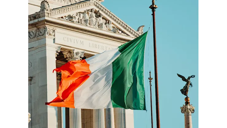 Italia, più spese per armi che per scuola: caso unico in UE - Finanza.com Italia, più spese per armi che per scuola: caso unico in UE - Finanza.com