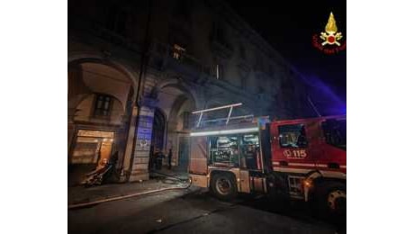 Il 2024 si chiude in tragedia a Torino: incendio in corso Vittorio Emanuele, perde la vita una 25enne