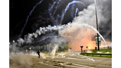 TAV A SUSA, GUERRIGLIA A SAN GIULIANO: 11 IDENTIFICATI, MANIFESTAZIONE NO TAV NEL POMERIGGIO