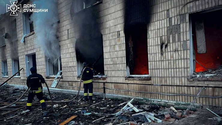 Trump accusa nuovamente Kiev per l'invasione russa: Presto alcune proposte per fermare la guerra in Ucraina | Ancora missili su Sumy - Tgcom24 Trump accusa nuovamente Kiev per l'invasione russa: Presto alcune proposte per fermare la guerra in Ucraina | Ancora missili su Sumy - Tgcom24