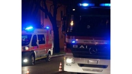 Incendio in un appartamento nel milanese, un morto e un ferito grave