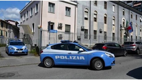Sesso nei centri massaggi: maxi operazione della polizia, coinvolta anche Massa-Carrara