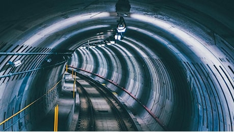 Un tunnel sotto l’Oceano Atlantico per andare da Londra a New York in treno in 54 minuti