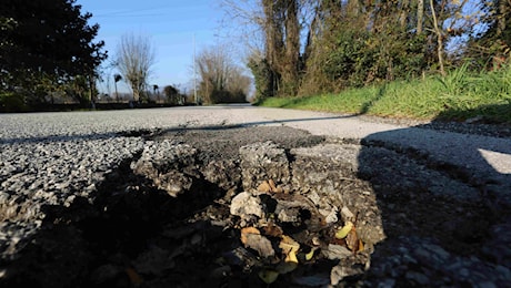 Valle dei Santi – In via Filaro percorso ad ostacoli e pericoli, chiesta la messa in sicurezza