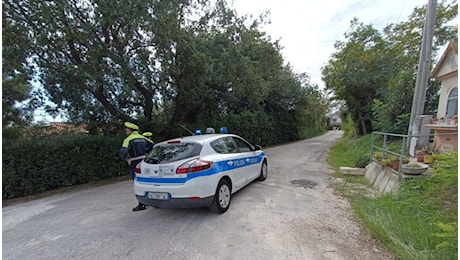 Suicidio a Senigallia, 15enne si spara oppresso dal bullismo: tormentato da tre ragazzi, la rabbia della madre