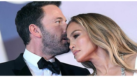 Jennifer Lopez e Ben Affleck, ecco l'accordo di divorzio: dalla villa da 61 milioni alla società di produzione, così divideranno il patrimonio