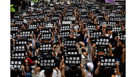 Samsung, si protraggono a oltranza gli scioperi in Corea del Sud