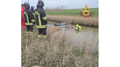 Finisce in un corso d’acqua all’imbocco della Fi-Pi-Li: estratto senza vita