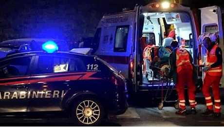 Inseguimento si trasforma in tragedia: fugge dai carabinieri, 20enne si schianta e muore