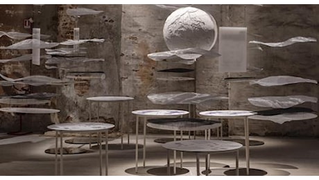Biennale choc: festa per i Leoni ma muore la curatrice del 2026