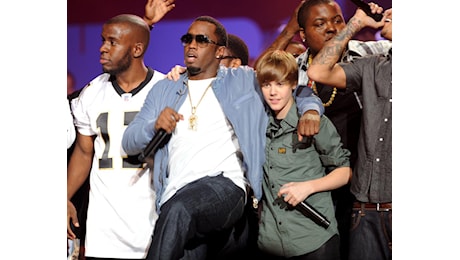 “Puff Diddy ha abusato sessualmente di Justin Bieber”, la rivelazione choc