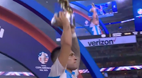 VIDEO / Lautaro, capocannoniere della Coppa America. La premiazione del capitano dell’Inter