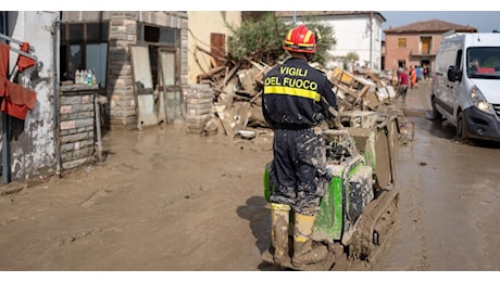 Alluvione in Emilia Romagna, la solidarietà della Protezione civile trentina a chi ha perso tutto: 52 operatori e 32 mezzi in azione