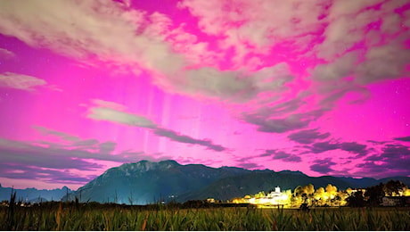 Treppo Grande come la Lapponia: la magia dell’aurora boreale negli scatti del fotografo Menis