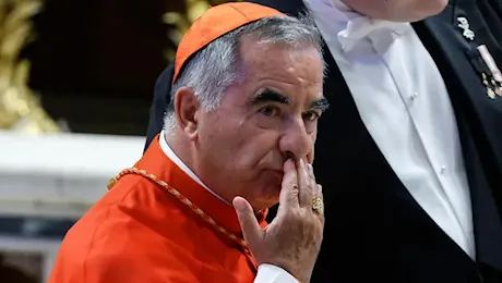 Il lato oscuro del caso Becciu, le chat nascoste dal Vaticano