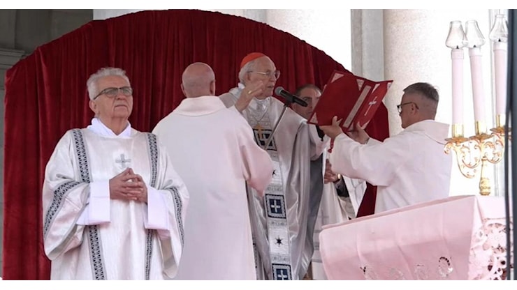 Il cardinale Re a Pompei: Il mondo si attende tanto dal nuovo Papa - RaiNews Il cardinale Re a Pompei: Il mondo si attende tanto dal nuovo Papa - RaiNews
