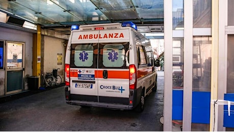 Bambina muore nell’autogrill. Ha un malore, stava andando con i genitori a una visita