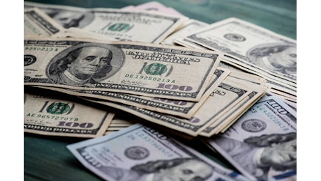 Il dollaro USA mette alla prova un supporto chiave mentre crescono i rischi geopolitici: Analisi per EUR/USD, GBP/USD