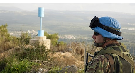 Libano, granata calibro 155 israeliana sulla palestra della base italiana Unifil a Shama