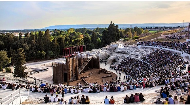 Ieri, 9 maggio, al via, con Elettra, le Rappresentazioni classiche al Teatro Greco di Siracusa - Tecnica della Scuola Ieri, 9 maggio, al via, con Elettra, le Rappresentazioni classiche al Teatro Greco di Siracusa - Tecnica della Scuola