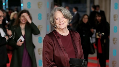 Addio a Maggie Smith: l'attrice inglese si spegne a 89 anni (ma non ricordiamola solo per Harry Potter