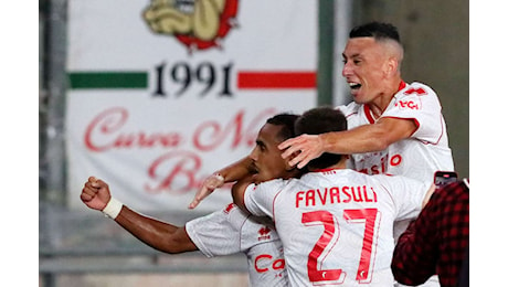 Serie B: Bari e Catanzaro continuano a pareggiare, al San Nicola è 1-1