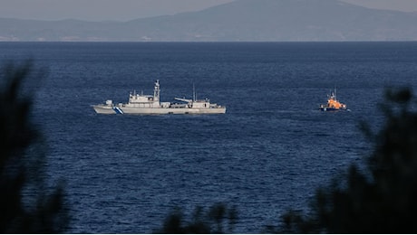 Naufragio di migranti al largo di Samos: almeno otto morti, sei sono bambini