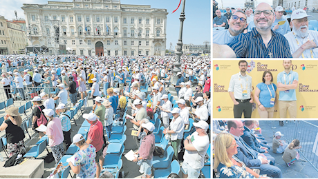 I friulani in piazza Unità a Trieste: «Che emozione ascoltare le parole del Papa»