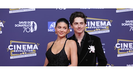 Il debutto sul red carpet di Timothée Chalamet e Kylie Jenner ai David 2025