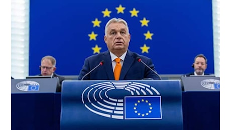 Parlamento Ue, Orban contro Ilaria Salis: Assurdo che parli di Stato di diritto