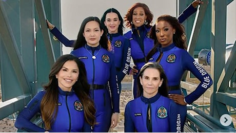 Katy Perry e l'equipaggio della New Shepard