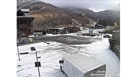 Meteo, primi fiocchi di neve in Toscana