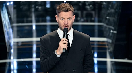 Sanremo Giovani 2025, la prima puntata con Alessandro Cattelan è un flop (e si ferma al 3,7% di share)