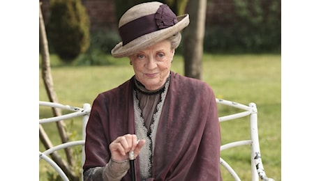 Morta Maggie Smith, l'attrice maga che ci incantava in puro stile British