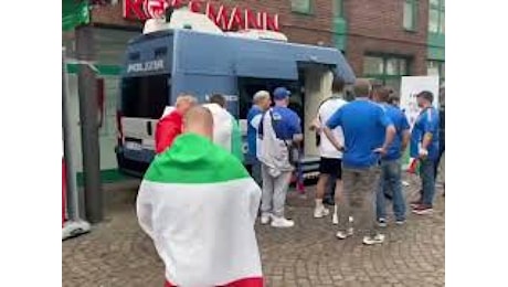 Euro 2024, ecco il Punto Italia della Polizia a Gelsenkirchen per info e assistenza ai tifosi