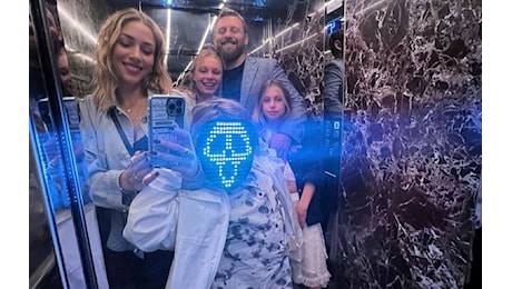 Instagram, De Rossi ritrova il sorriso: il selfie in compagnia della famiglia (FOTO)