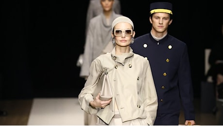 La sfilata di Giorgio Armani a New York è un “viaggio” nell'eleganza e nella moda dello stilista