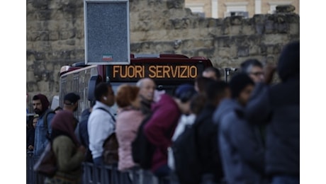 Sciopero nazionale, sarà un venerdì nero: disagi previsti in tutta Italia per trasporti, sanità e scuola