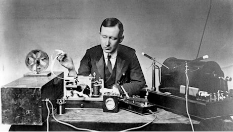 Da Marconi alla rivoluzione digitale, i 100 anni della radio in Italia