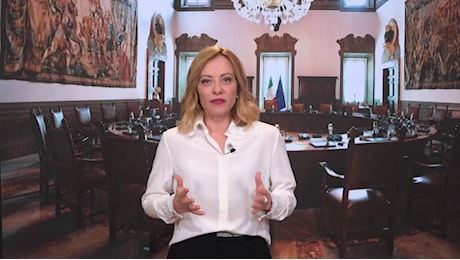 Bufera sull’assenza di Meloni al vertice di Kiev: «Governo irrilevante in Europa»